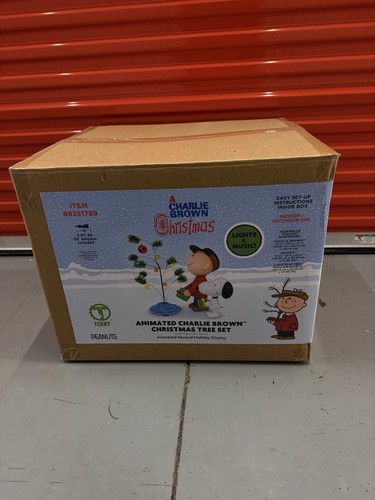 Peanuts giving tree set - 3.5,